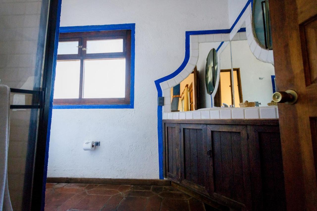 Lago Sol Hotel & Suites Tzintzuntzán المظهر الخارجي الصورة