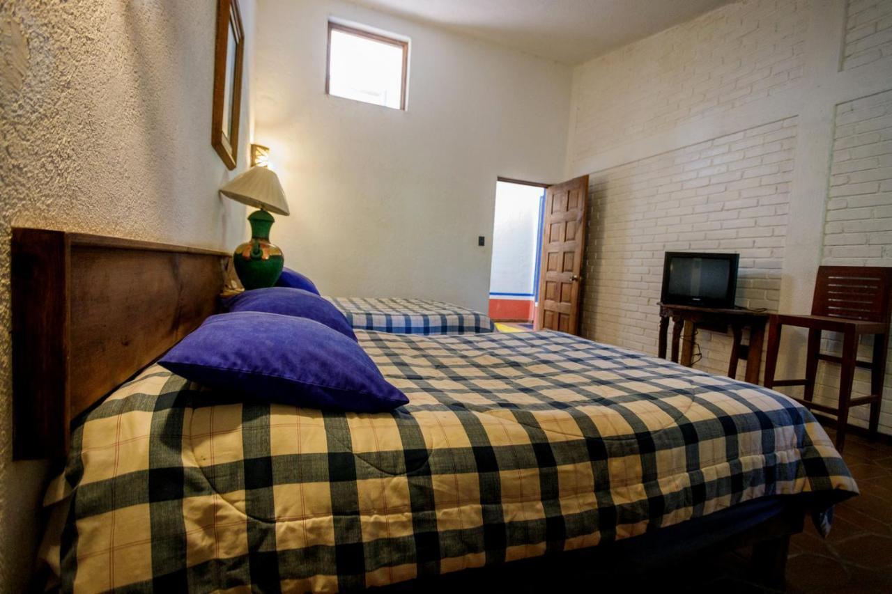 Lago Sol Hotel & Suites Tzintzuntzán المظهر الخارجي الصورة